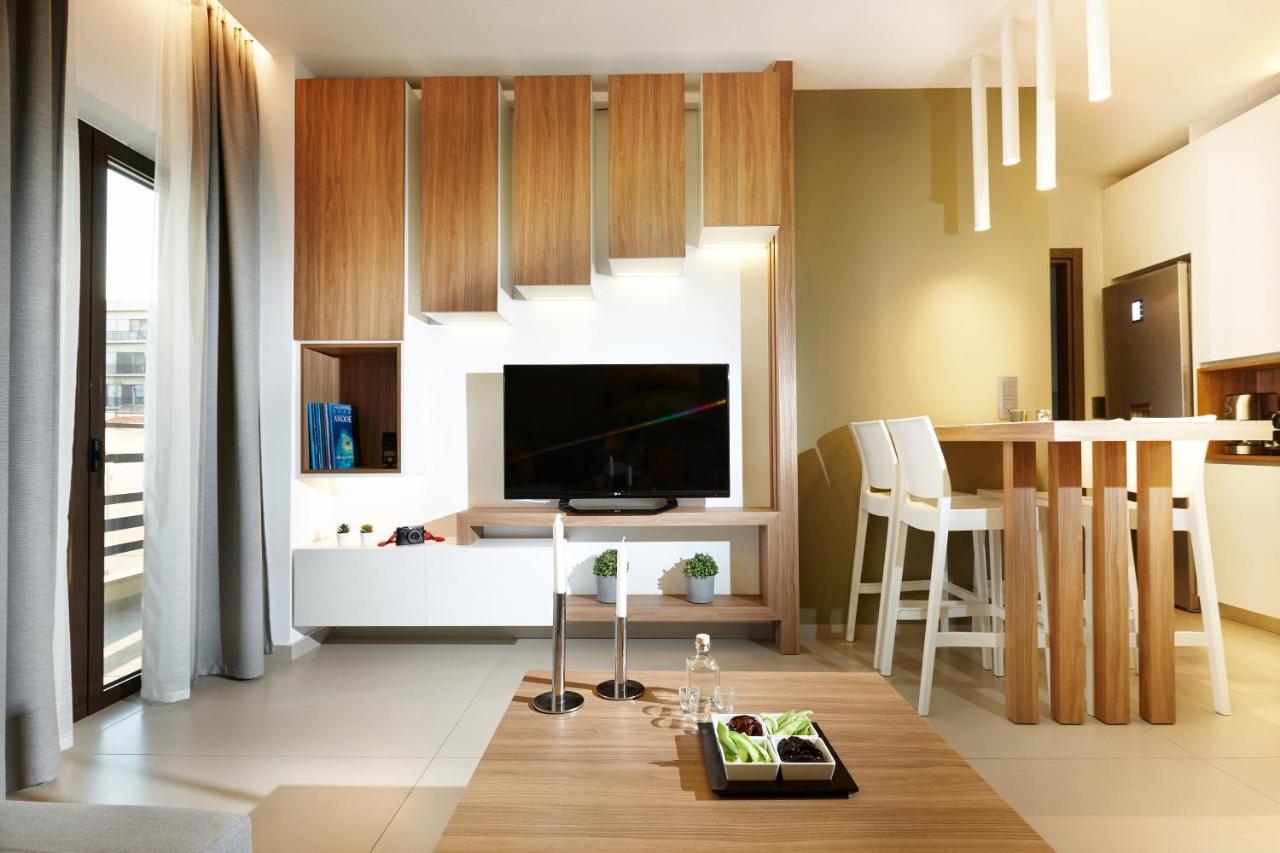 Armi Luxury Apartment In The Heart Of The City La Canée Extérieur photo